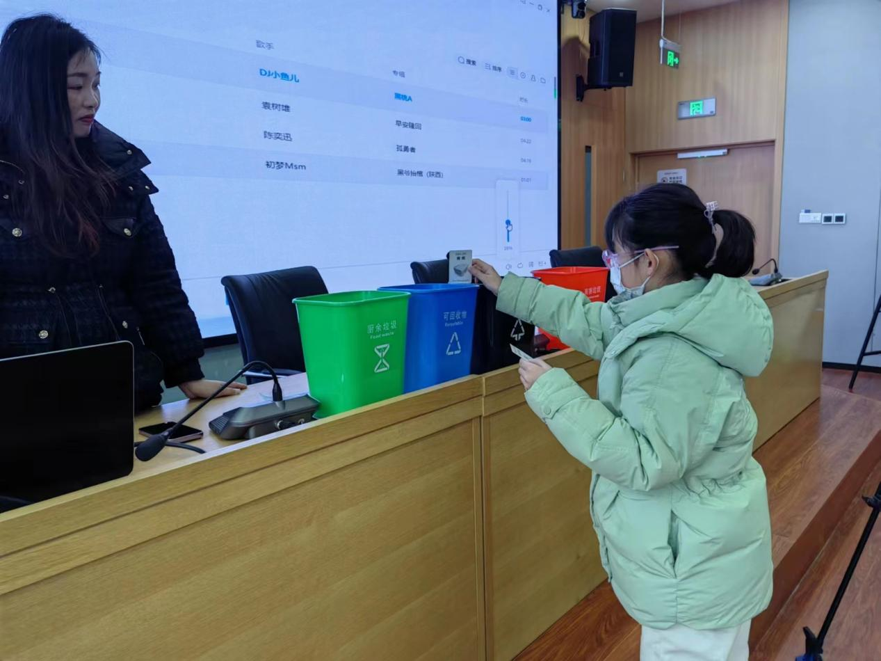 華展貓先生，校園垃圾分類活動，智能垃圾分類