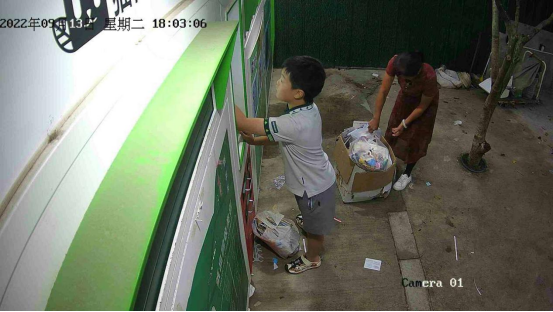 華展貓先生，智能廢品回收箱，廢品回收加盟，舊衣服回收柜